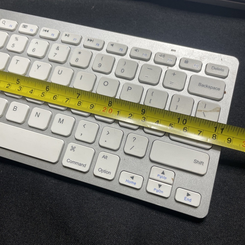 Anker Ultra-Compact Bluetooth Keyboard A7726 iOS Android Windows Silver - Picture 7 of 7